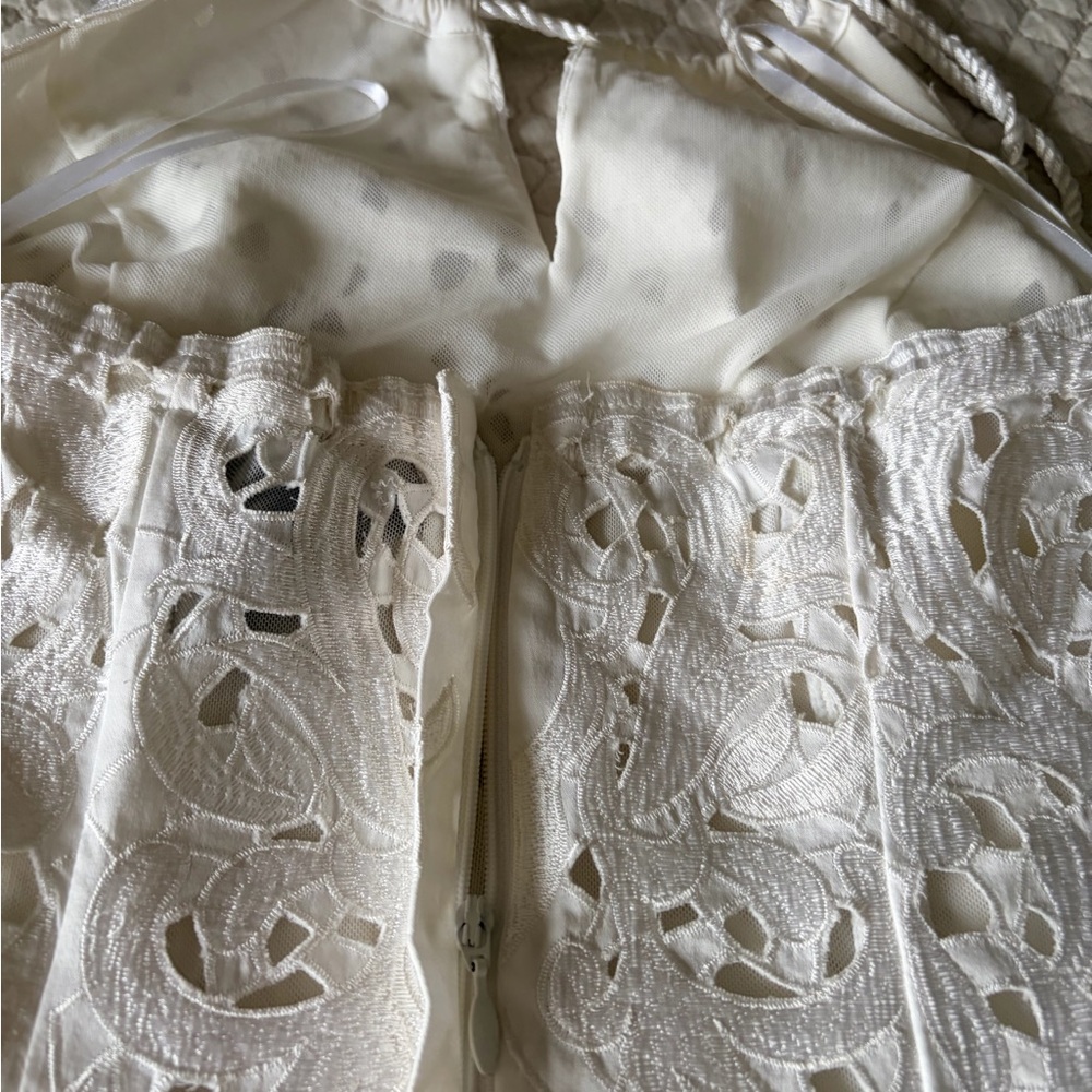 White House Black Market Ivory Lace Tassel Tie Halter Top - Picture 14 of 14